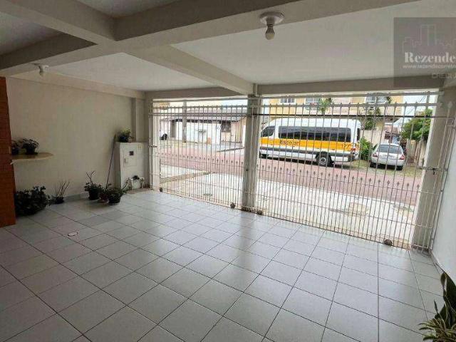 Casa / Sobrado para Venda em Curitiba/PR Fazendinha 3 Quartos