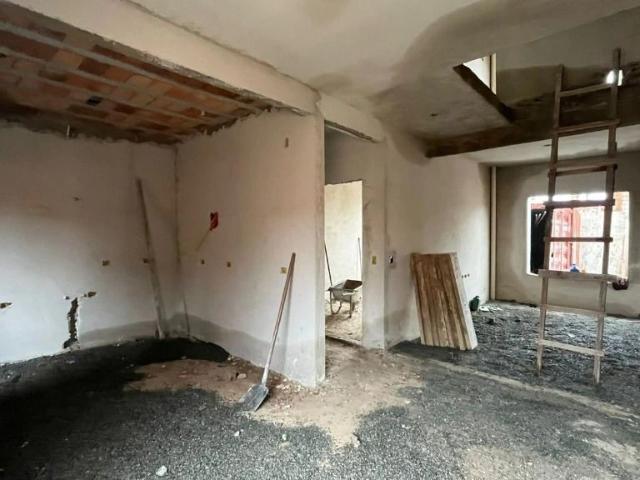 Casa / Sobrado para Venda em Curitiba/PR Fazendinha 3 Quartos