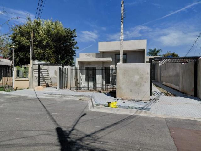 Casa / Sobrado para Venda em Curitiba/PR Fazendinha 3 Quartos