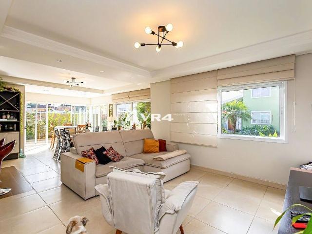 Casa / Sobrado para Venda em Curitiba/PR Fazendinha 3 Quartos