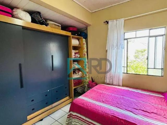 Casa / Sobrado para Venda em Curitiba/PR Fazendinha 2 Quartos