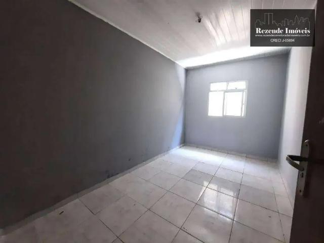 Casa / Sobrado para Venda em Curitiba/PR Fazendinha 4 Quartos