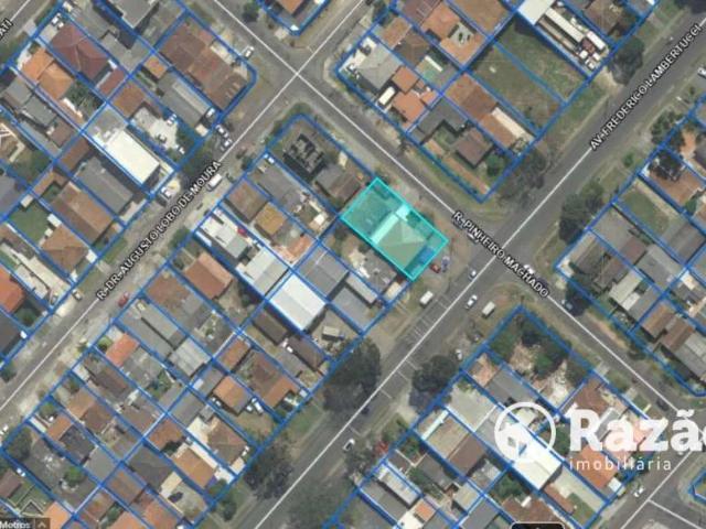 Casa / Sobrado para Venda em Curitiba/PR Fazendinha 5 Quartos