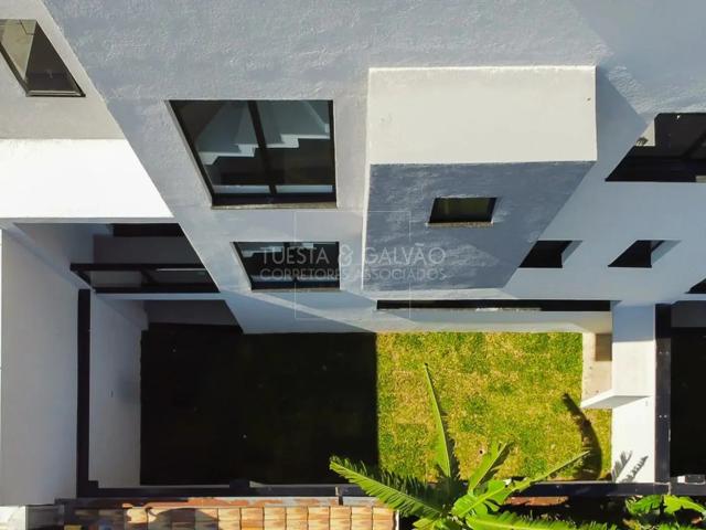 Casa / Sobrado para Venda em Curitiba/PR Guabirotuba 3 Quartos