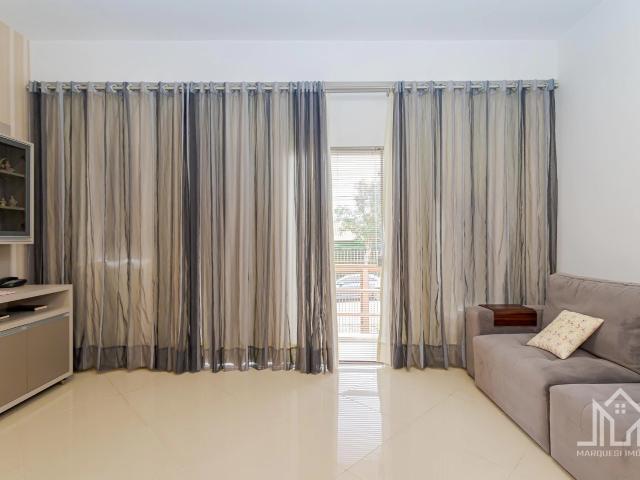 Casa / Sobrado para Venda em Curitiba/PR Guabirotuba 3 Quartos