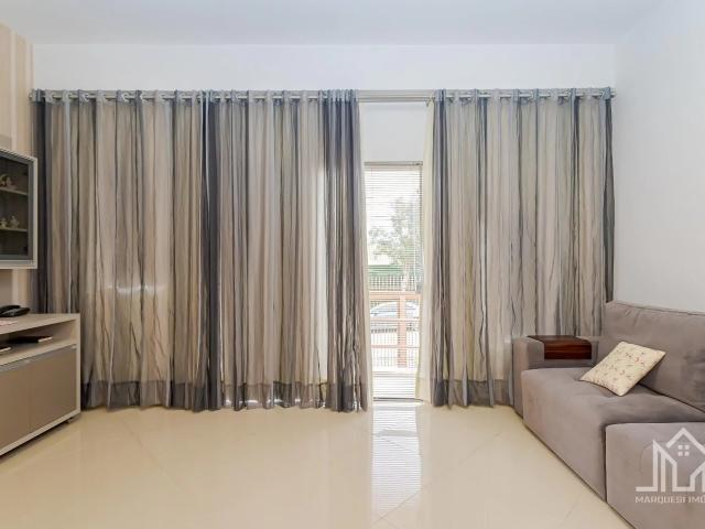 Casa / Sobrado para Venda em Curitiba/PR Guabirotuba 3 Quartos