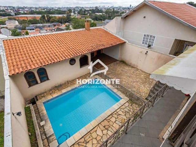 Casa / Sobrado para Venda em Curitiba/PR Guabirotuba 3 Quartos