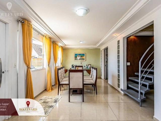 Casa / Sobrado para Venda em Curitiba/PR Guabirotuba 3 Quartos