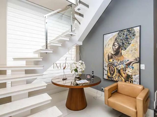 Casa / Sobrado para Venda em Curitiba/PR Guabirotuba 3 Quartos