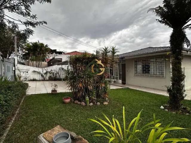 Casa / Sobrado para Venda em Curitiba/PR Guabirotuba 3 Quartos