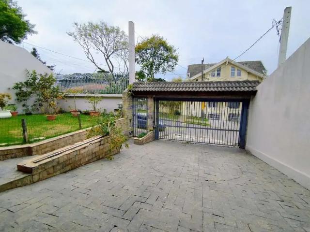 Casa / Sobrado para Venda em Curitiba/PR Guabirotuba 3 Quartos