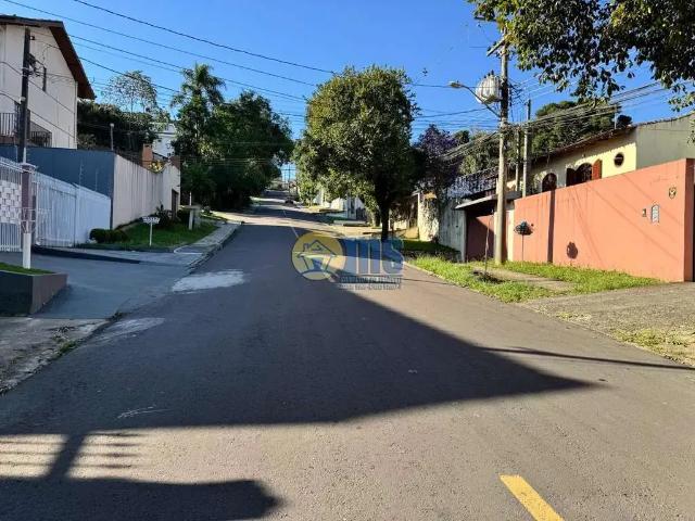 Casa / Sobrado para Venda em Curitiba/PR Guabirotuba 4 Quartos