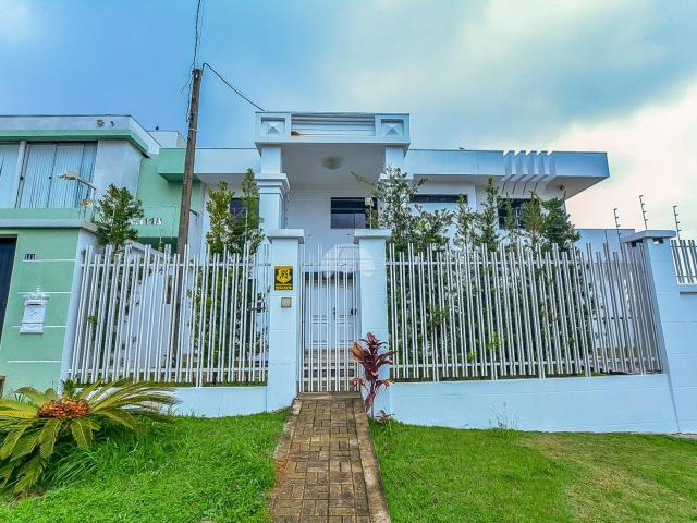 Casa / Sobrado para Venda em Curitiba/PR Guabirotuba 4 Quartos