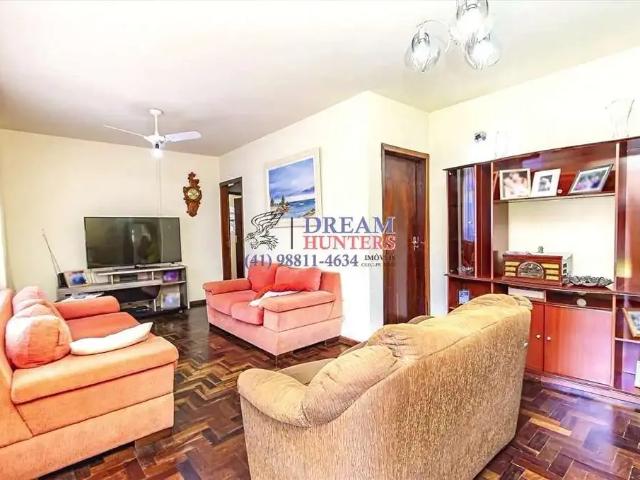 Casa / Sobrado para Venda em Curitiba/PR Guabirotuba 4 Quartos