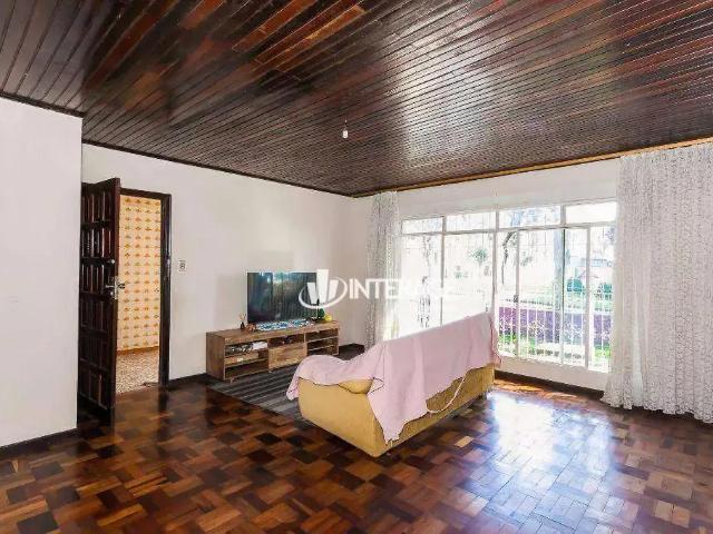 Casa / Sobrado para Venda em Curitiba/PR Guabirotuba 5 Quartos
