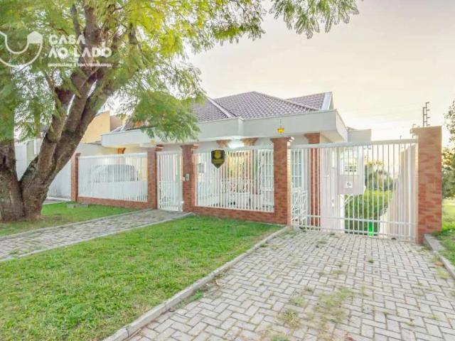 Casa / Sobrado para Venda em Curitiba/PR Guabirotuba 5 Quartos