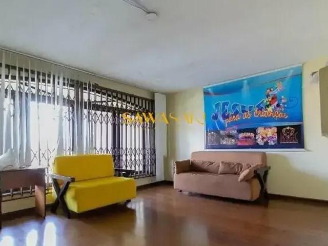 Casa / Sobrado para Venda em Curitiba/PR Guabirotuba 8 Quartos