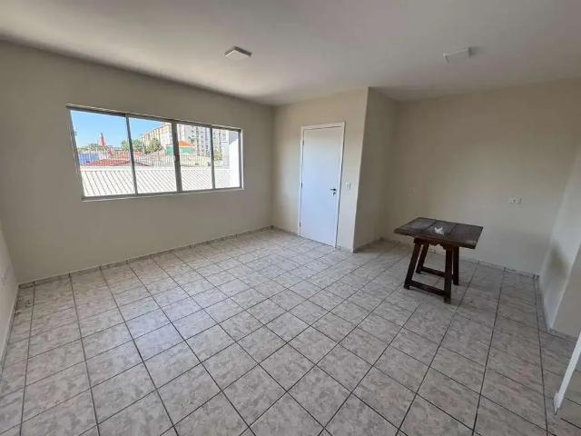 Casa / Sobrado para Venda em Curitiba/PR Guaíra 6 Quartos
