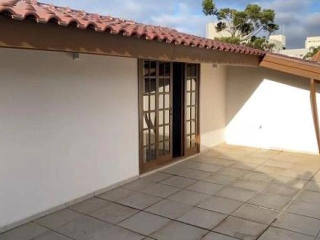 Casa / Sobrado para Venda em Curitiba/PR Guaíra