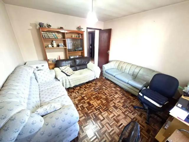 Casa / Sobrado para Venda em Curitiba/PR Guaíra 2 Quartos