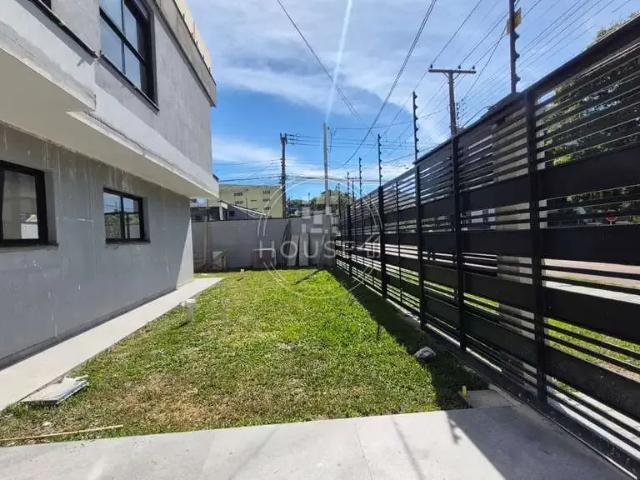 Casa / Sobrado para Venda em Curitiba/PR Guaíra 3 Quartos