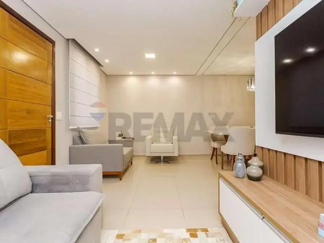 Casa / Sobrado para Venda em Curitiba/PR Guaíra 3 Quartos