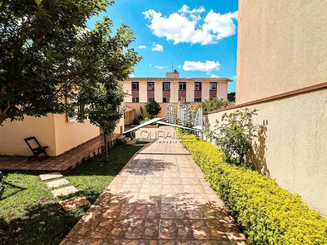Casa / Sobrado para Venda em Curitiba/PR Guaíra 3 Quartos