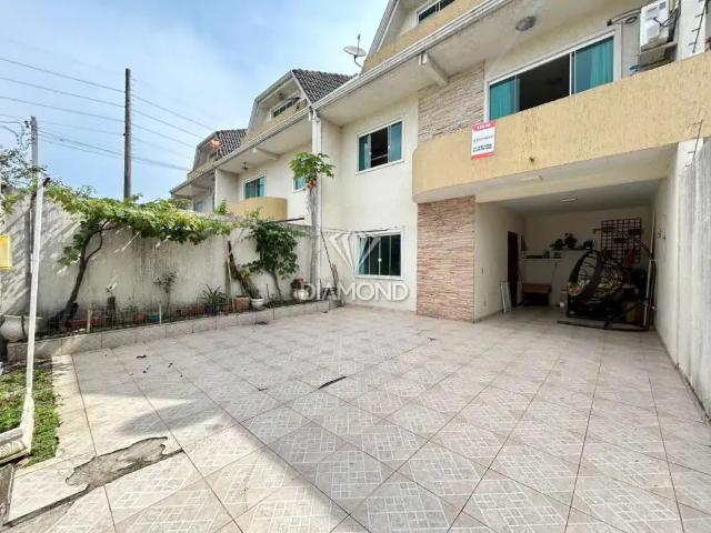 Casa / Sobrado para Venda em Curitiba/PR Guaíra 3 Quartos
