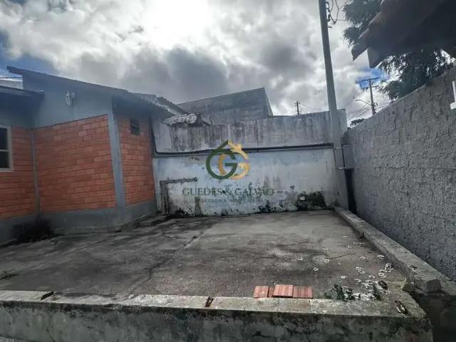 Casa / Sobrado para Venda em Curitiba/PR Ganchinho 3 Quartos