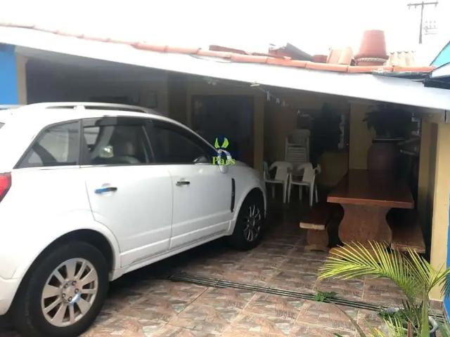 Casa / Sobrado para Venda em Curitiba/PR Ganchinho 3 Quartos