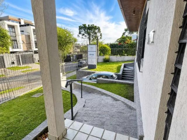 Casa / Sobrado para Venda em Curitiba/PR Juvevê 8 Quartos