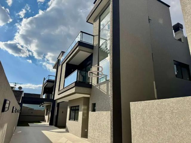 Casa / Sobrado para Venda em Curitiba/PR Hauer 3 Quartos
