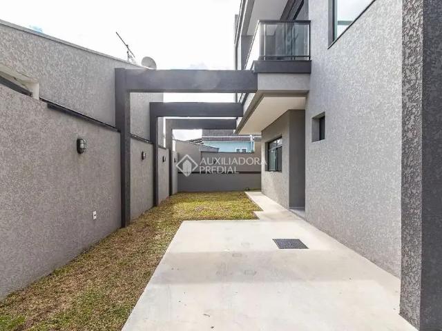 Casa / Sobrado para Venda em Curitiba/PR Hauer 3 Quartos