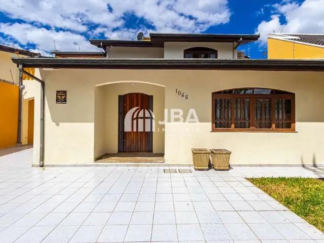 Casa / Sobrado para Venda em Curitiba/PR Hauer 4 Quartos