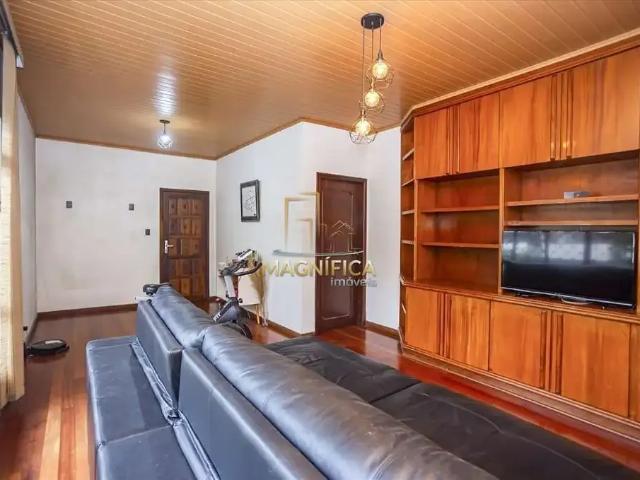 Casa / Sobrado para Venda em Curitiba/PR Jardim Botânico 4 Quartos