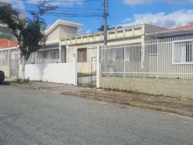 Casa / Sobrado para Venda em Curitiba/PR Jardim Botânico 4 Quartos