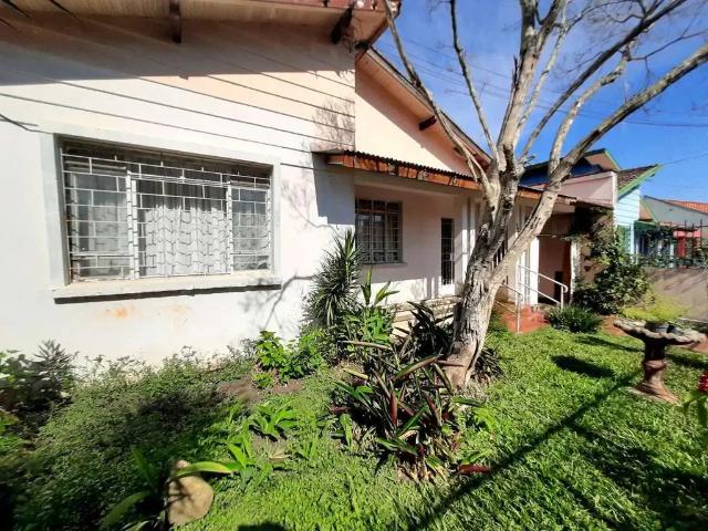 Casa / Sobrado para Venda em Curitiba/PR Jardim Botânico 4 Quartos