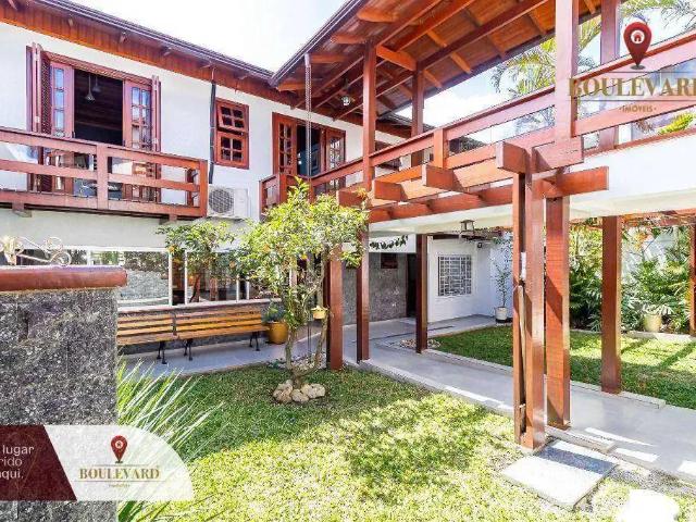 Casa / Sobrado para Venda em Curitiba/PR Jardim Botânico 4 Quartos