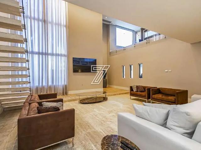 Casa / Sobrado para Venda em Curitiba/PR Jardim Botânico 5 Quartos