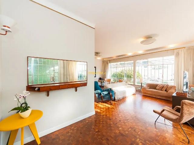 Casa / Sobrado para Venda em Curitiba/PR Jardim Botânico 3 Quartos