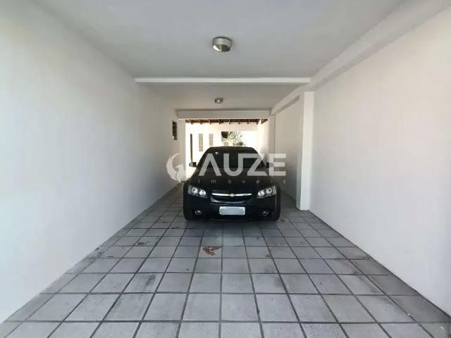 Casa / Sobrado para Venda em Curitiba/PR Jardim das Américas 5 Quartos