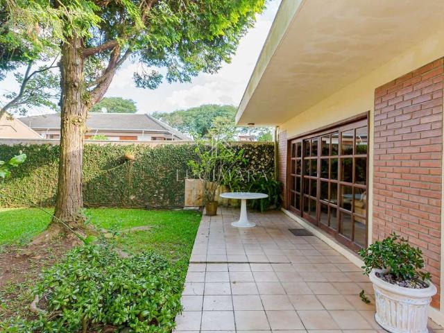 Casa / Sobrado para Venda em Curitiba/PR Jardim Social 3 Quartos