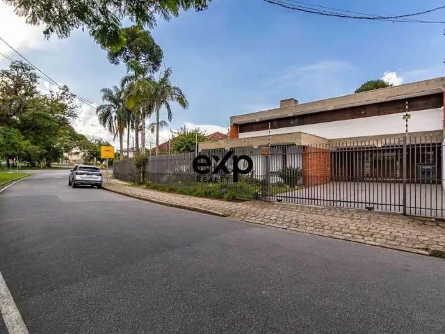 Casa / Sobrado para Venda em Curitiba/PR Jardim Social 4 Quartos