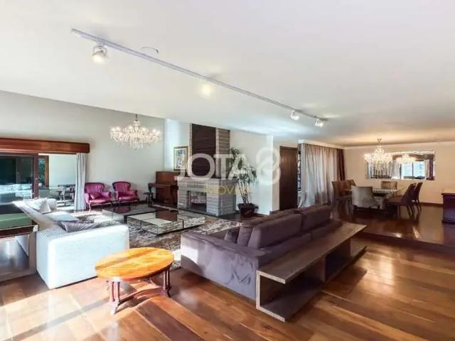 Casa / Sobrado para Venda em Curitiba/PR Jardim Social 4 Quartos