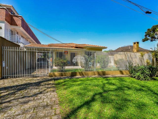 Casa / Sobrado para Venda em Curitiba/PR Jardim Social 4 Quartos