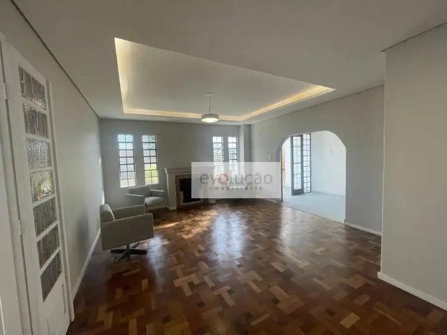 Casa / Sobrado para Venda em Curitiba/PR Jardim Social 4 Quartos
