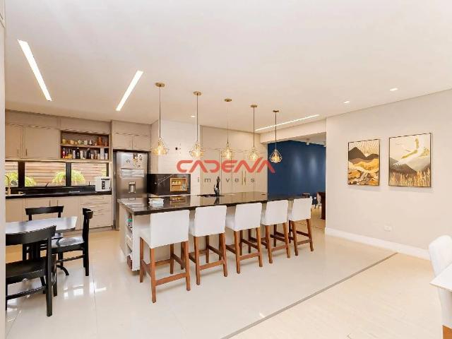 Casa / Sobrado para Venda em Curitiba/PR Jardim Social 5 Quartos