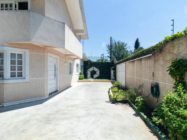 Casa / Sobrado para Venda em Curitiba/PR Parolin 5 Quartos