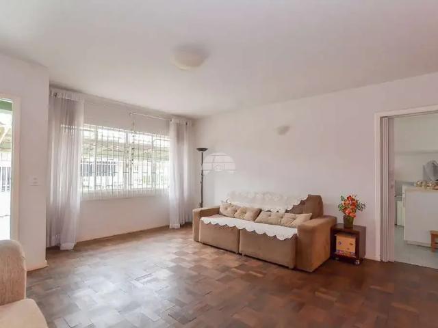 Casa / Sobrado para Venda em Curitiba/PR Parolin 3 Quartos