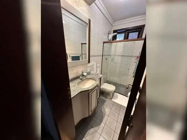 Casa / Sobrado para Venda em Curitiba/PR Parolin 6 Quartos